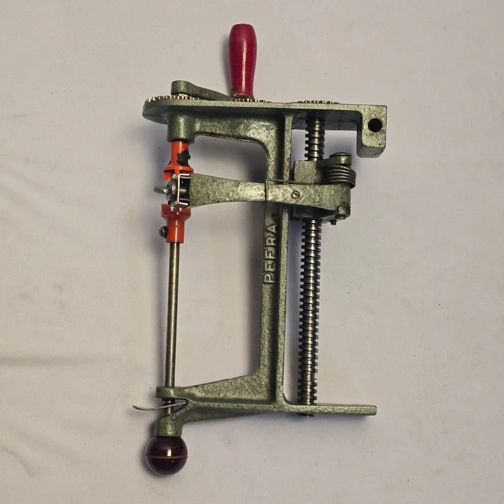 Vintage PEFRA Apple Peeler Corer Made in Germany‎ Green Cast Metal Hand Crank